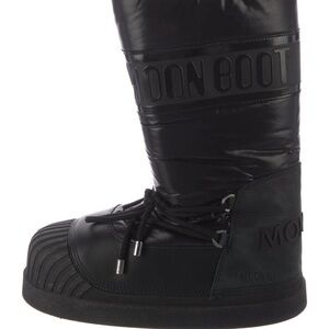 Moon Boot Men's Black Winter Boots